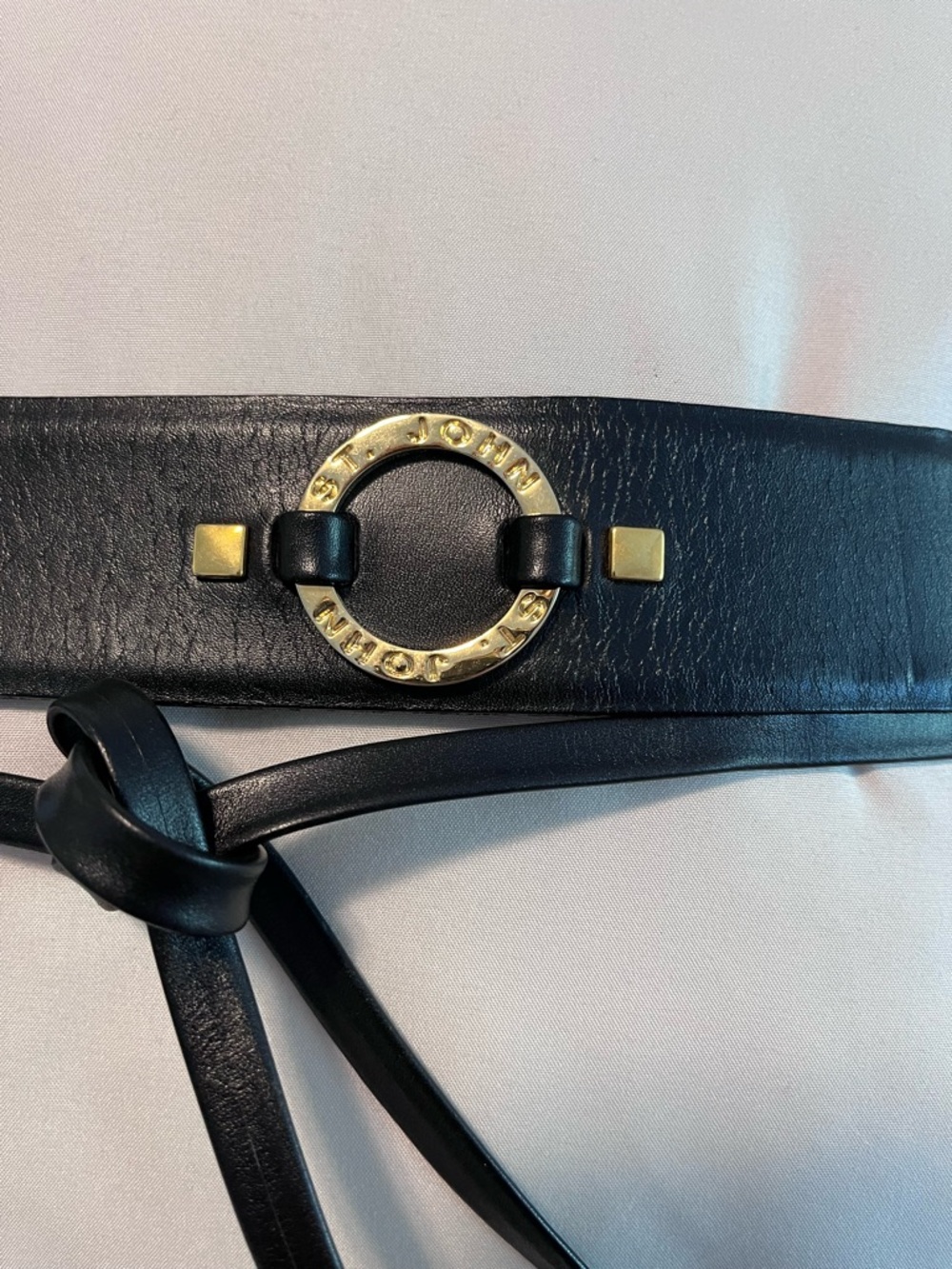 St John Leather Gold Ring Belt - Picture 2 of 5
